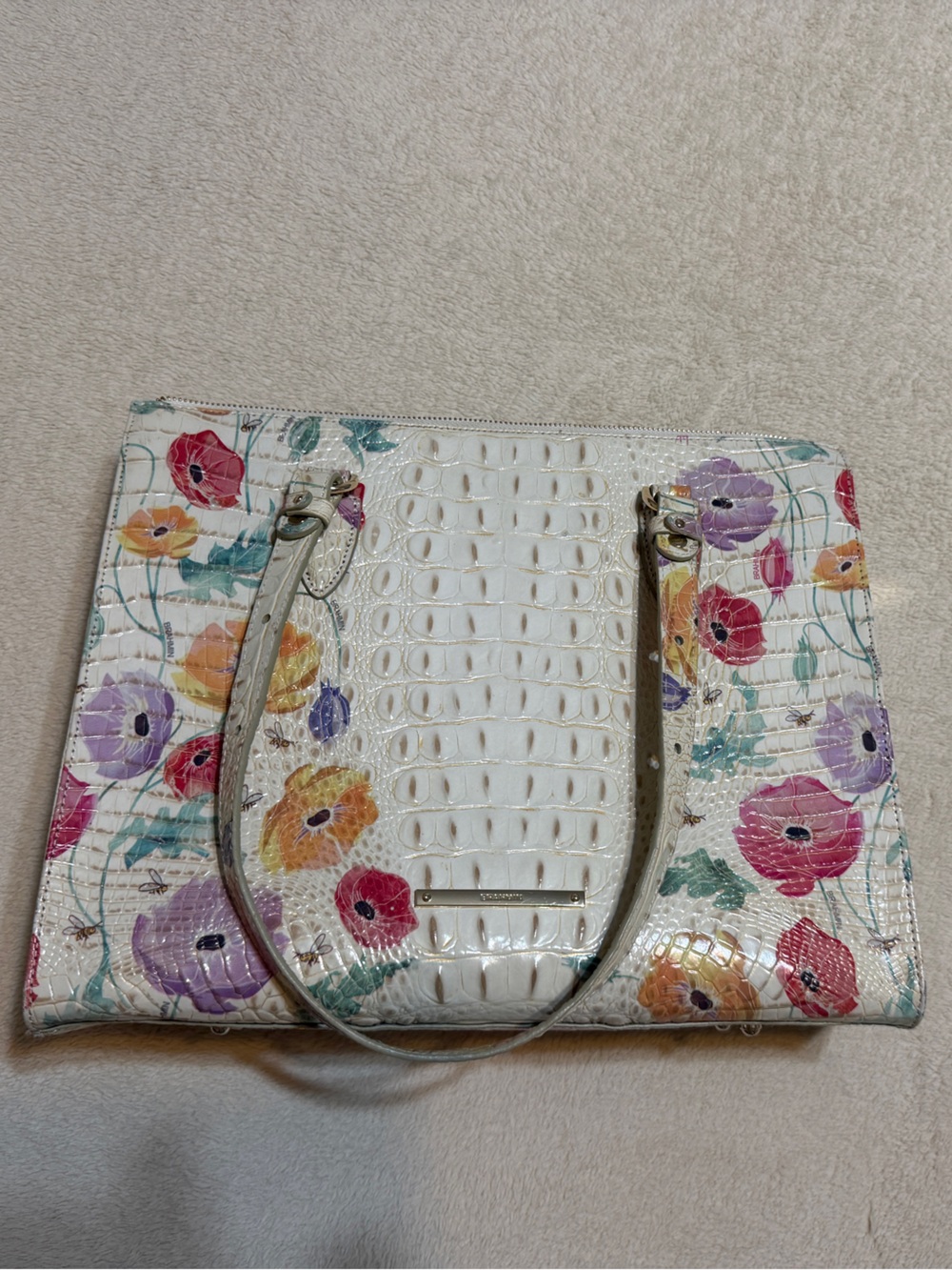 Brahmin - Floral Croc-Embossed - anywhere tote papaver